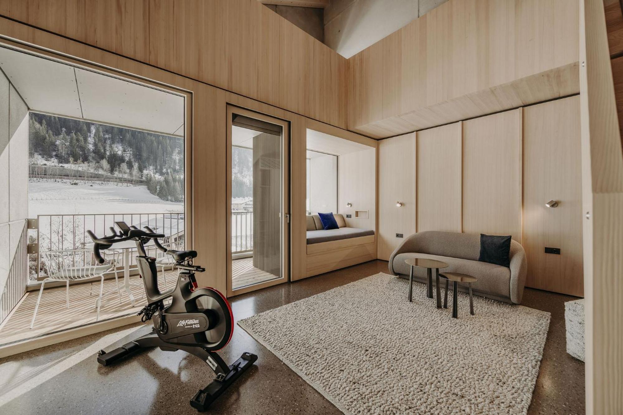 Dips&Drops - The First Bike And Ski Hub Flachau Dış mekan fotoğraf